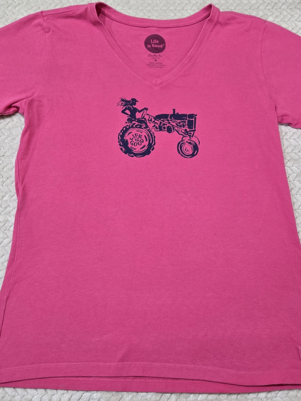 LIFE IS GOOD Farm Girl Tractor Cotton Crusher Tee Women's Medium Pink